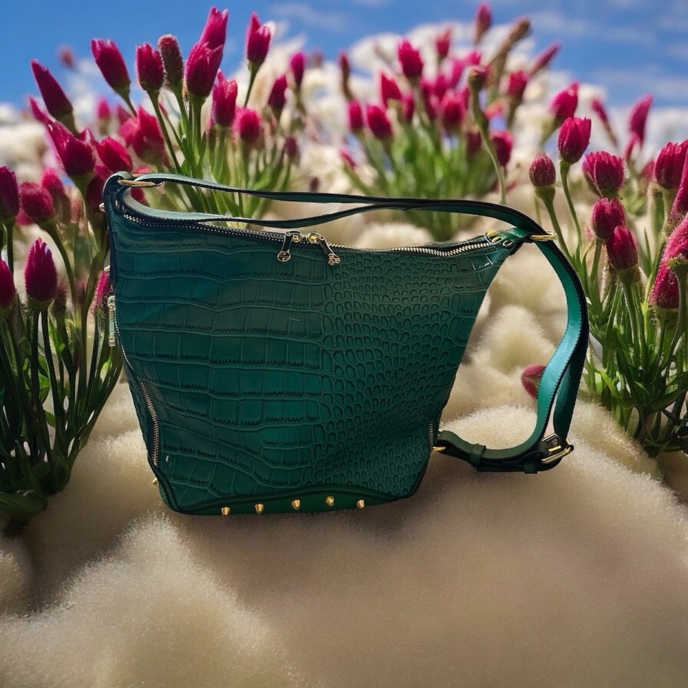 HOST PICK 🍀🎀🍀Segolene en Cuir‎ Embossed Croc Bag Sling Bag or Shoulderbag🎀🍀